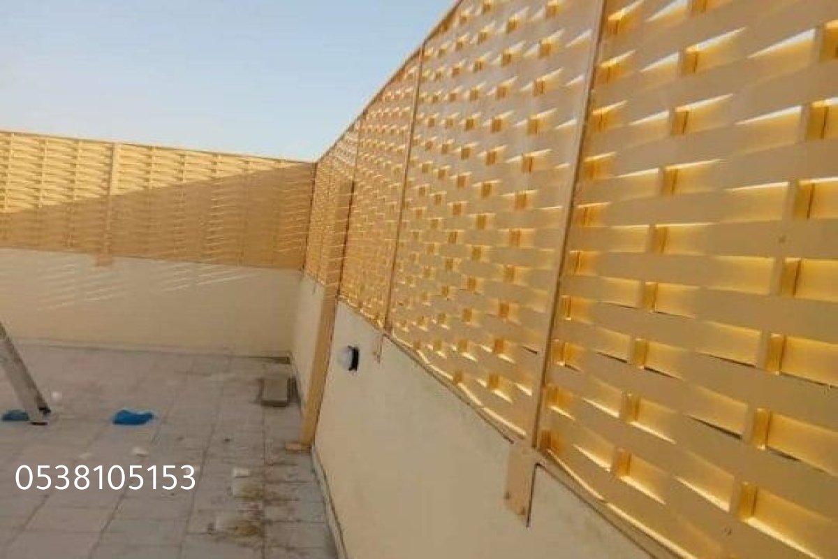 سواتر بلاستيك وخشب بتصاميم مودرن لحوشك بأسعار منافسة